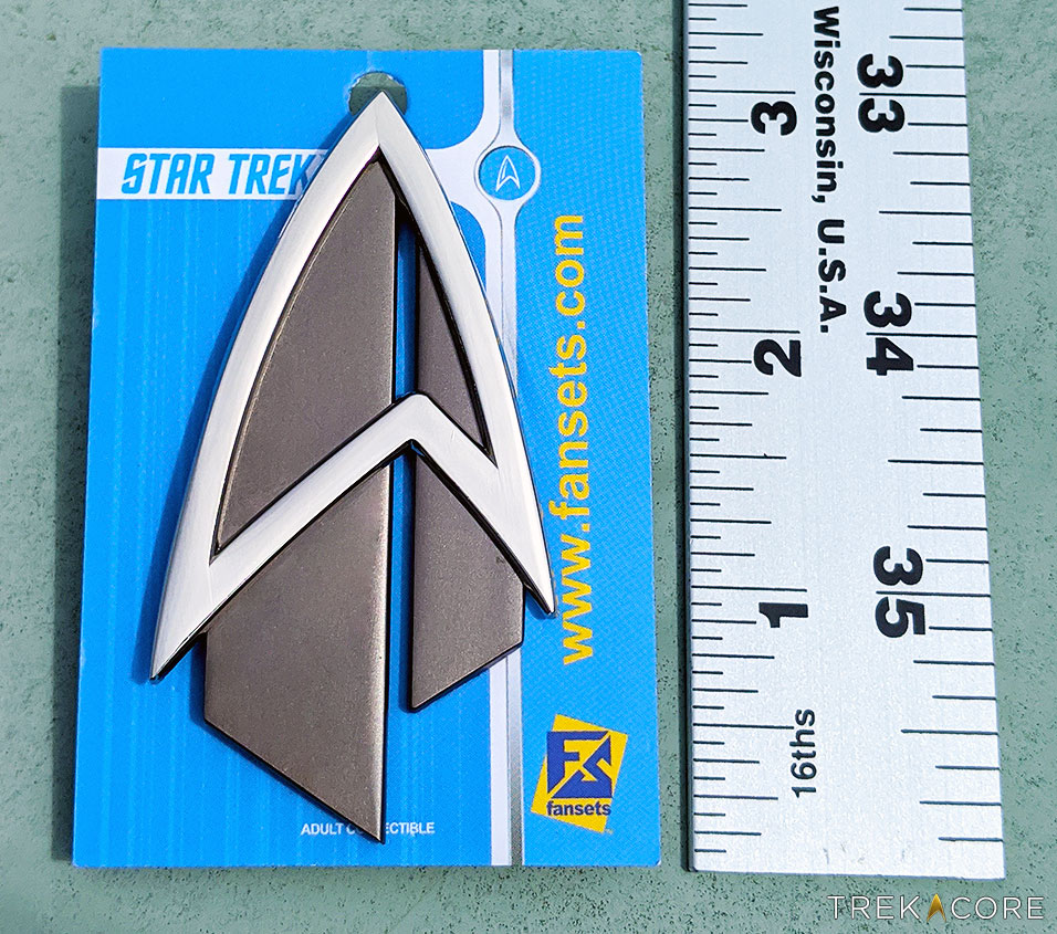 FanSets Debuts STAR TREK: PICARD Starfleet Badge Pin • TrekCore.com