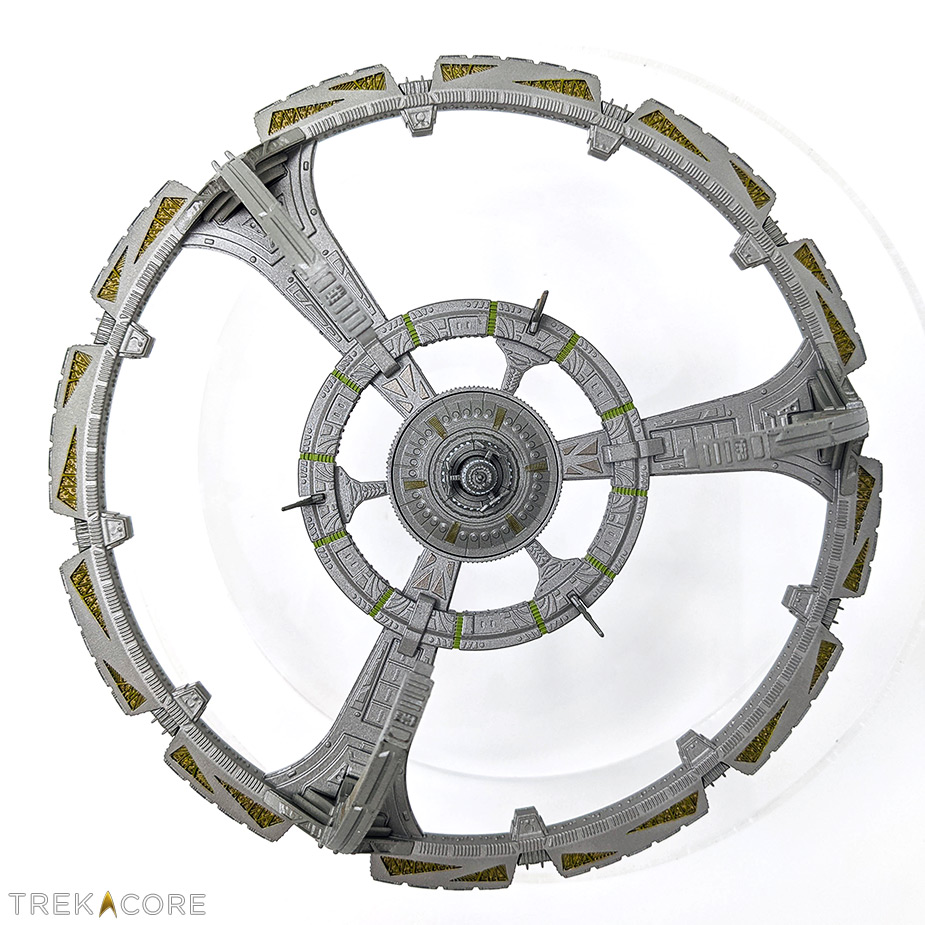 Star Trek Deep Space Nine station spatiale Modèle # 17 XL spécial modèle Eaglemoss Engl 