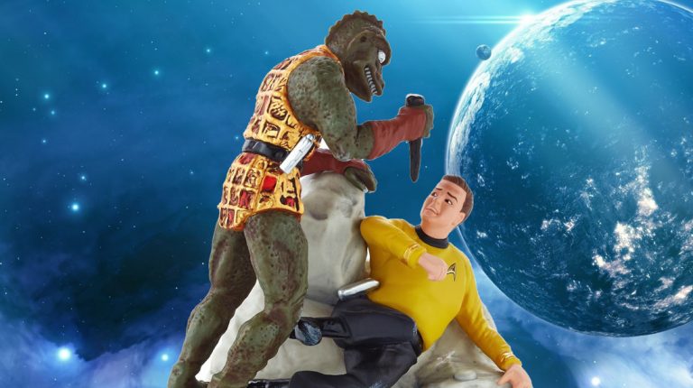 Star Trek Hallmark Christmas Ornaments 2013 – The Gorn Fight and the Kelvin!