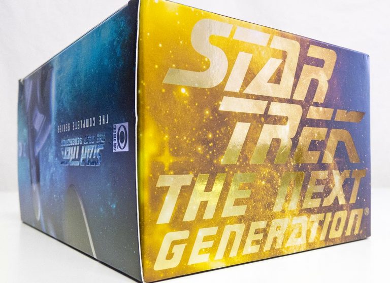 North America’s STAR TREK: TNG Blu-ray Box Set is Here!