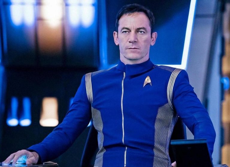 Jason Isaac in Uniform as DISCOVERY’s Captain Lorca