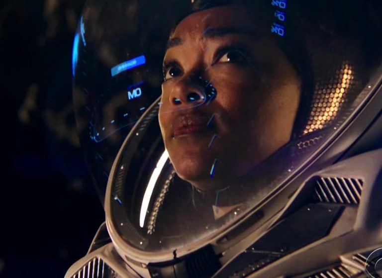 Michael Burnham Faces Off with the Klingon Torchbearer in New STAR TREK: DISCOVERY Episode Clip
