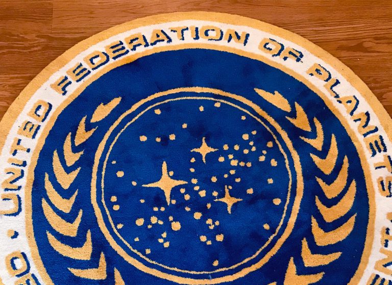 REVIEW: ThinkGeek STAR TREK Federation President Rug