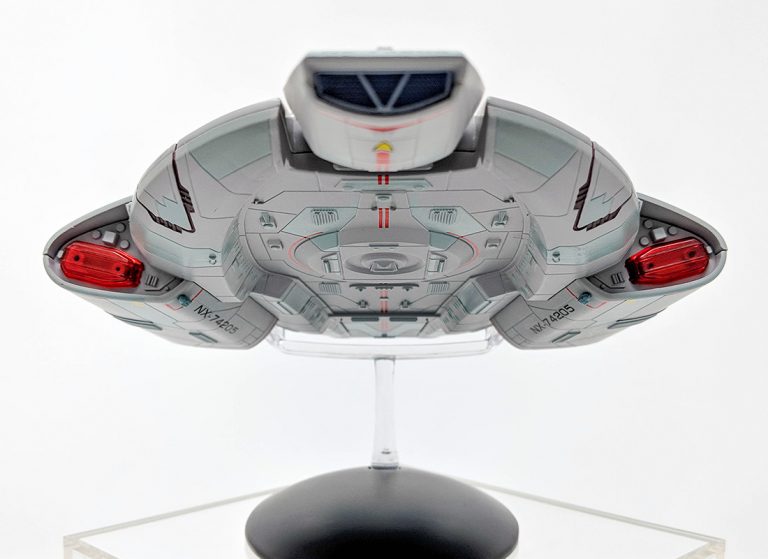 REVIEW: Eaglemoss XL — USS DEFIANT NX-74205 Model