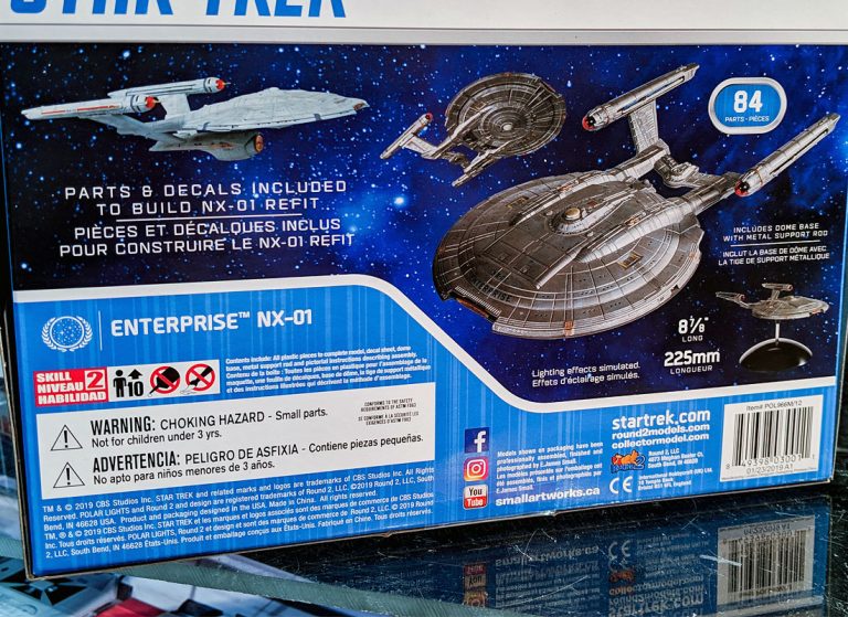 STAR TREK at ToyFair 2019: Polar Lights Models & Mego