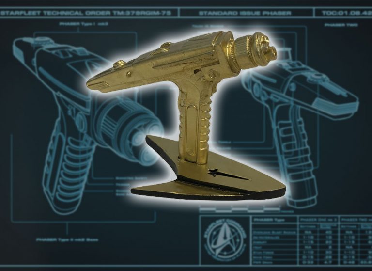 Factory Entertainment Announces San Diego Comic Con Exclusive Golden STAR TREK DISCOVERY Phaser Miniature