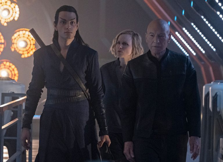 New STAR TREK: PICARD Photos and Character Info