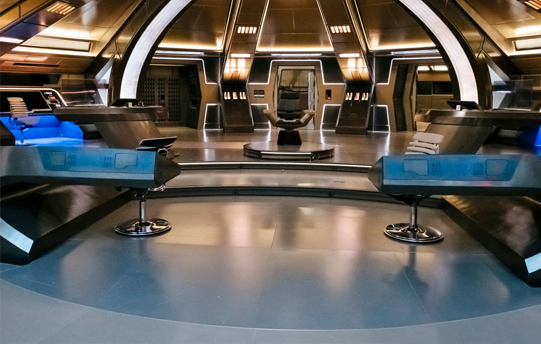 STAR TREK: DISCOVERY Production Halts After Off-Set COVID Contact; Hiatus E...