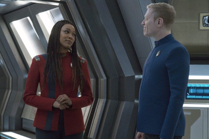 New STAR TREK: DISCOVERY Photos: 