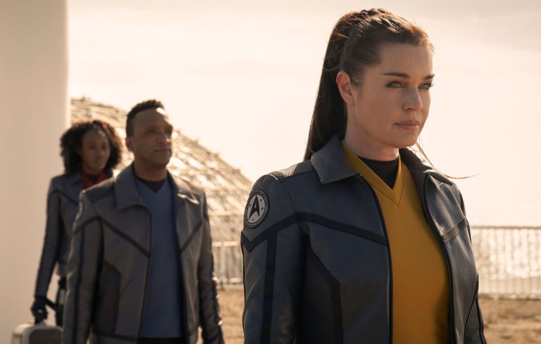 New STAR TREK: STRANGE NEW WORLDS Photos — “Ghosts of Illyria”