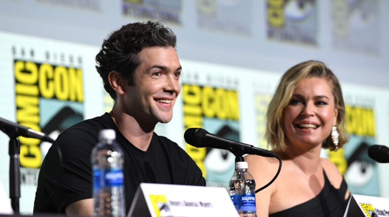 Watch the STAR TREK UNIVERSE Panel from San Diego Comic Con!